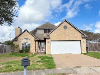 3202 Bordeaux Dr, Corpus Christi, TX 78414