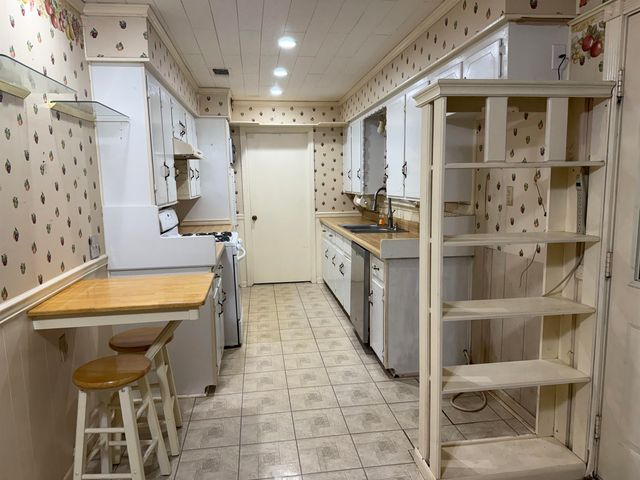 412 S Birch, Van, TX 75790