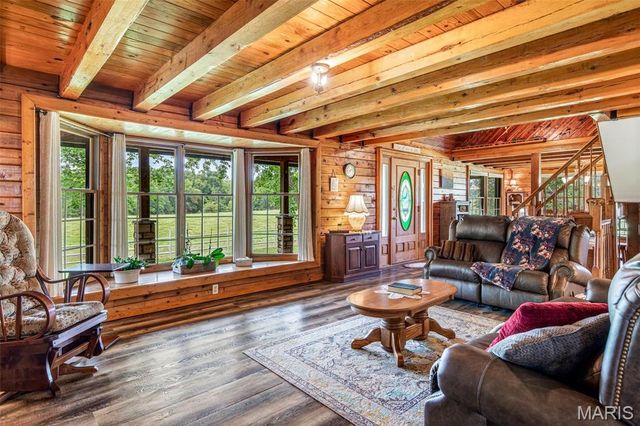 10646 Mounts Road, Irondale, MO 63648