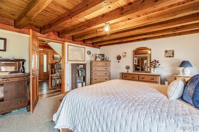 10646 Mounts Road, Irondale, MO 63648