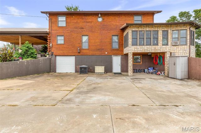 10646 Mounts Road, Irondale, MO 63648