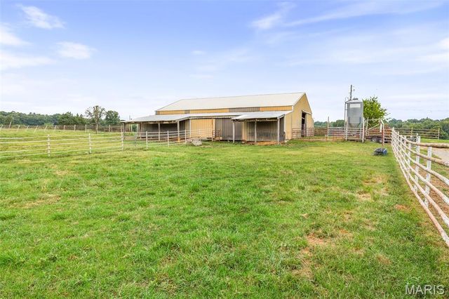 10646 Mounts Road, Irondale, MO 63648