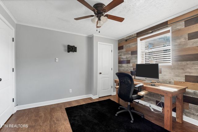 1509 Montvale Station Rd, Maryville, TN 37803