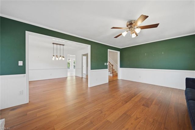 301 Barcelona DR, Chesapeake, VA 23322