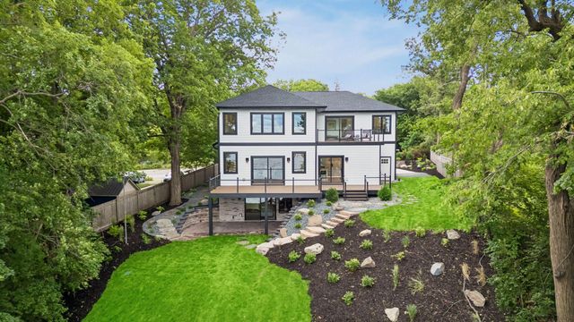17310 County Rd 101 W, Minnetonka, MN 55391