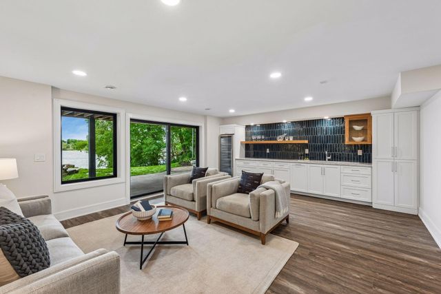 17310 County Rd 101 W, Minnetonka, MN 55391