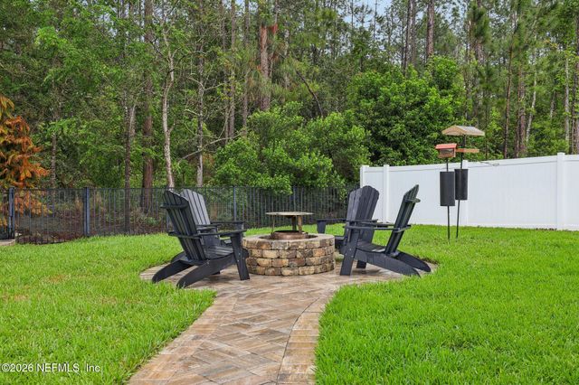 100 WILLOW WINDS Parkway, St. Johns, FL 32259