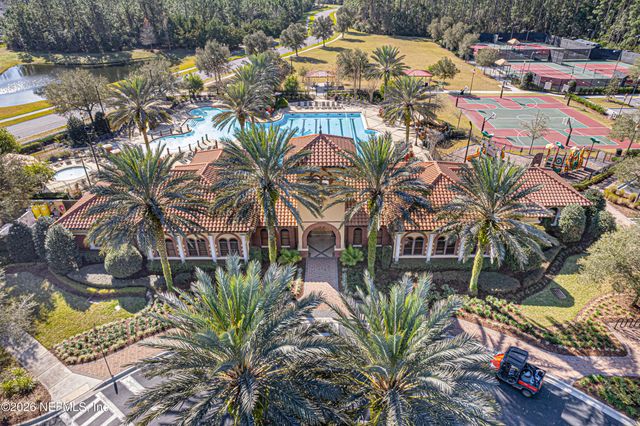 100 WILLOW WINDS Parkway, St. Johns, FL 32259