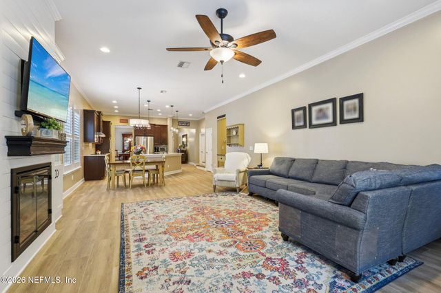 100 WILLOW WINDS Parkway, St. Johns, FL 32259