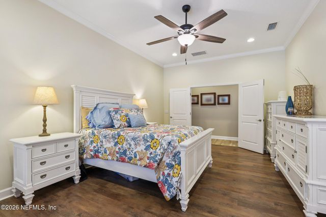 100 WILLOW WINDS Parkway, St. Johns, FL 32259