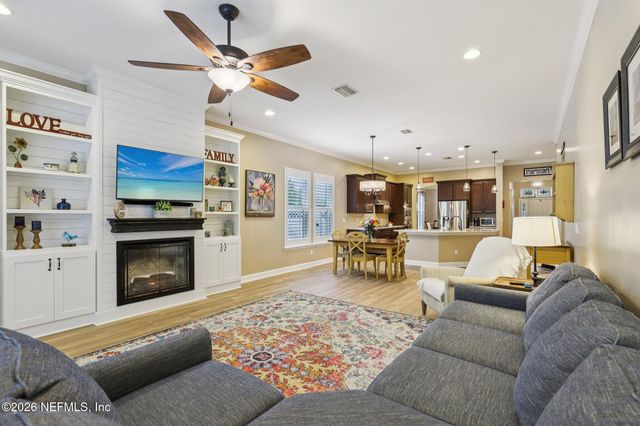 100 WILLOW WINDS Parkway, St. Johns, FL 32259