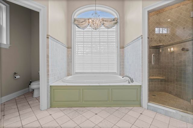 13 Pond View Terrace, Branford, CT 06405