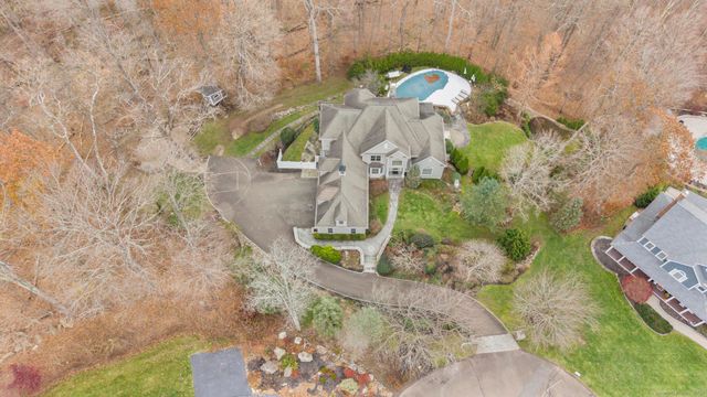 13 Pond View Terrace, Branford, CT 06405