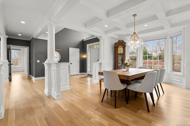 13 Pond View Terrace, Branford, CT 06405