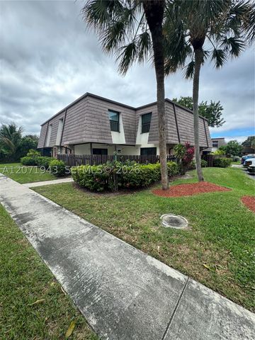2528 NW 99th Ave 2528, Coral Springs, FL 33065