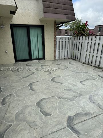 2528 NW 99th Ave 2528, Coral Springs, FL 33065