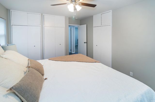 800 Hartford Court, Evansville, IN 47710