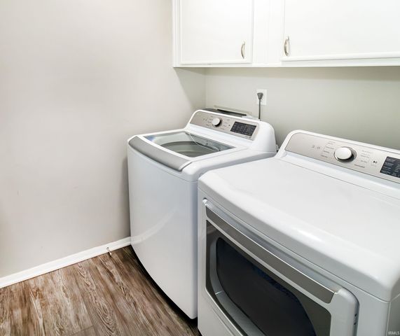 800 Hartford Court, Evansville, IN 47710