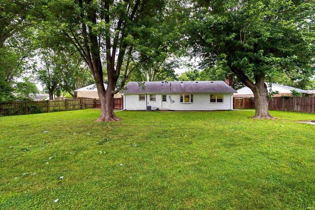 800 Hartford Court, Evansville, IN 47710