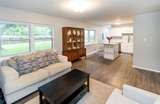 800 Hartford Court, Evansville, IN 47710