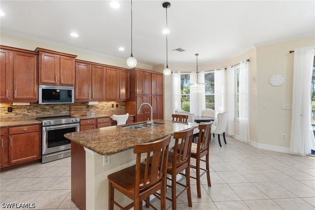 10347 Carolina Willow DR, Fort Myers, FL 33913