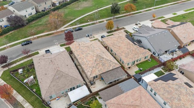 1213 Orion Dr, Merced, CA 95348