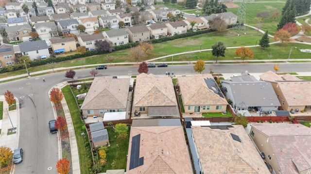 1213 Orion Dr, Merced, CA 95348