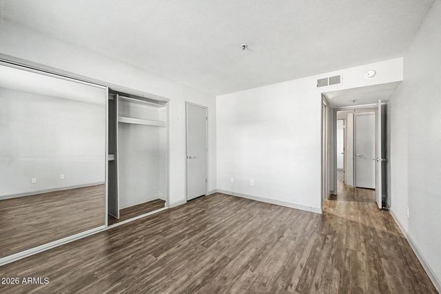 4704 E PARADISE VILLAGE Parkway N 121, Phoenix, AZ 85032