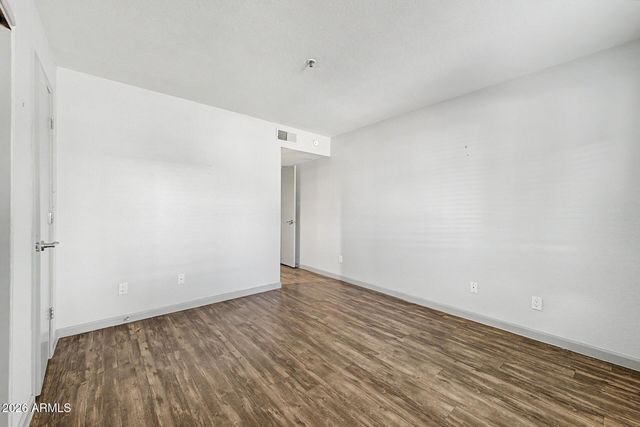 4704 E PARADISE VILLAGE Parkway N 121, Phoenix, AZ 85032