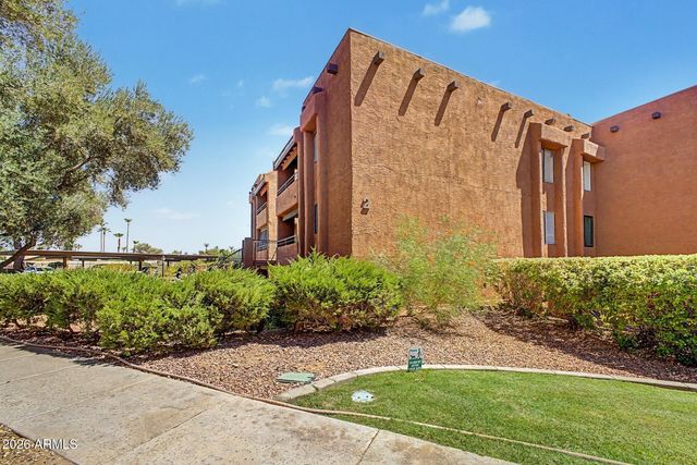 4704 E PARADISE VILLAGE Parkway N 121, Phoenix, AZ 85032