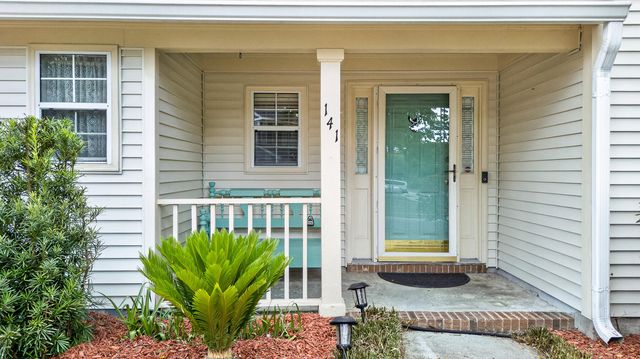 141 Isherwood Drive, Goose Creek, SC 29445