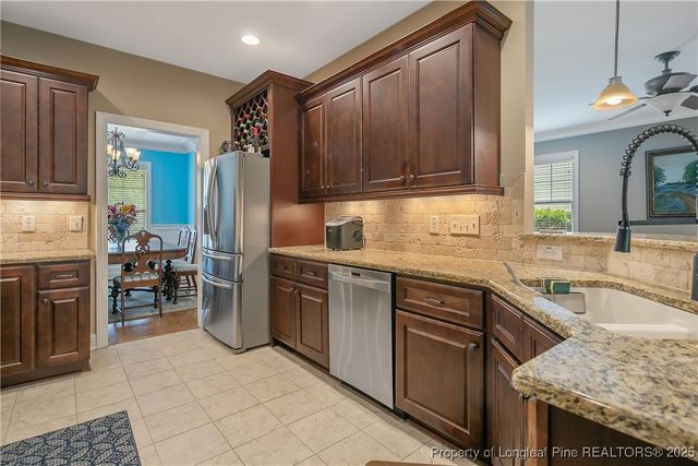 85 Heatherspring Way, Spring Lake, NC 28390