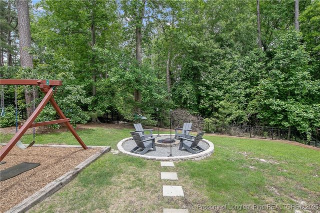 85 Heatherspring Way, Spring Lake, NC 28390