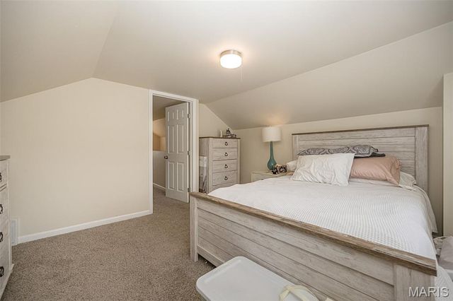 2217 Hood Avenue, Overland, MO 63114