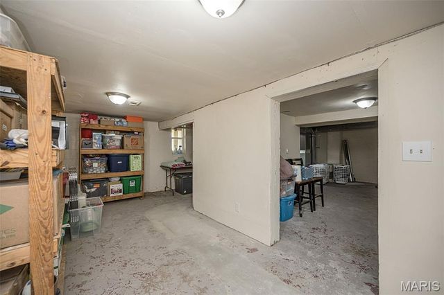 2217 Hood Avenue, Overland, MO 63114