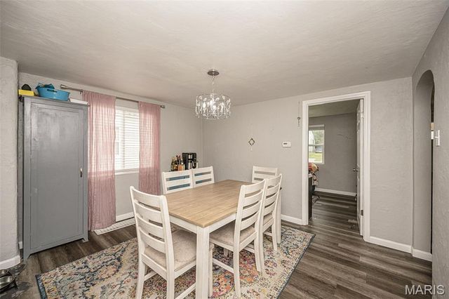 2217 Hood Avenue, Overland, MO 63114