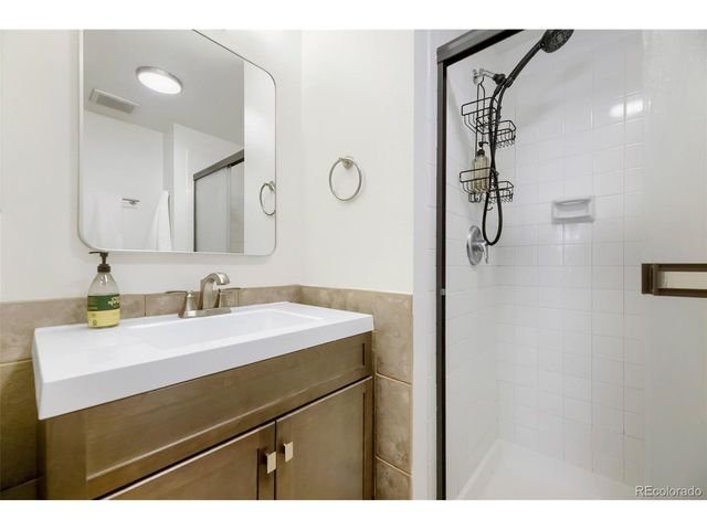 5226 S Jellison St, Littleton, CO 80123