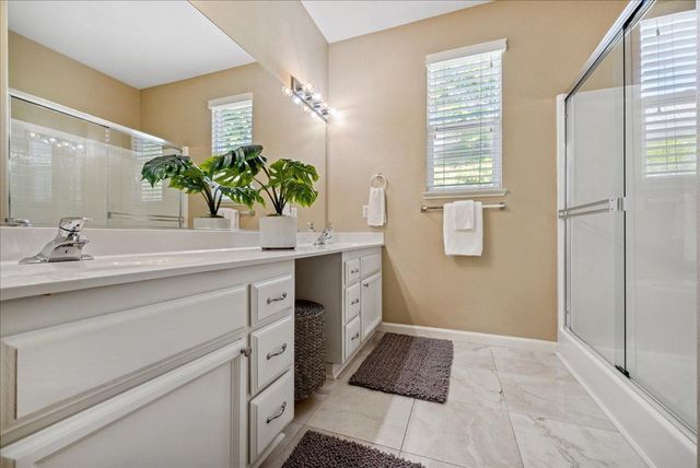 2611 Deerwood Ct, Rocklin, CA 95765