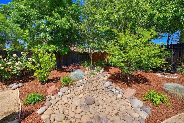 2611 Deerwood Ct, Rocklin, CA 95765
