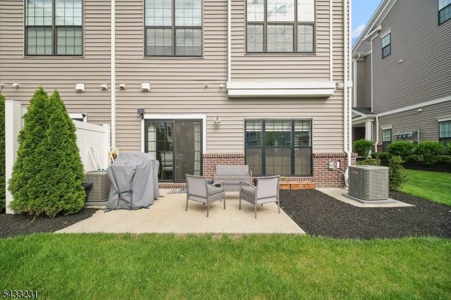42 Harvest Way 42, Little Falls Twp., NJ 07424