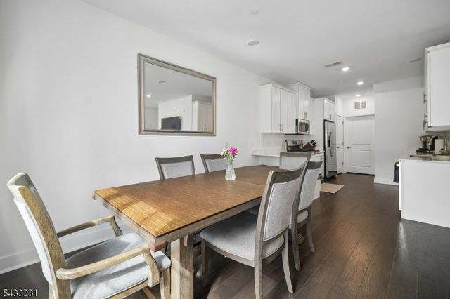 42 Harvest Way 42, Little Falls Twp., NJ 07424