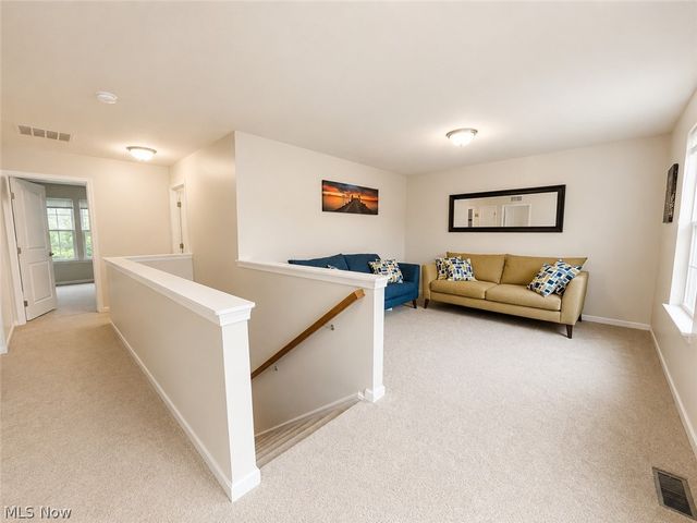 867 Starr Ridge Street SE, Massillon, OH 44646