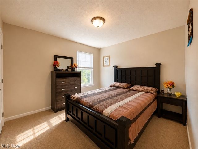 867 Starr Ridge Street SE, Massillon, OH 44646