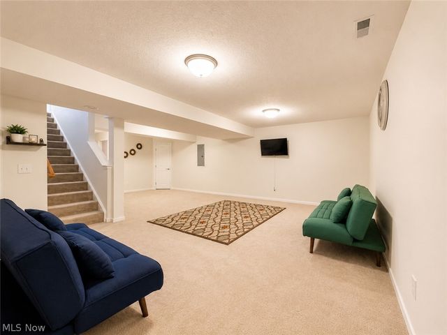 867 Starr Ridge Street SE, Massillon, OH 44646
