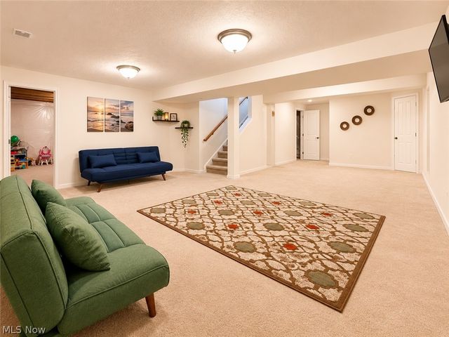 867 Starr Ridge Street SE, Massillon, OH 44646