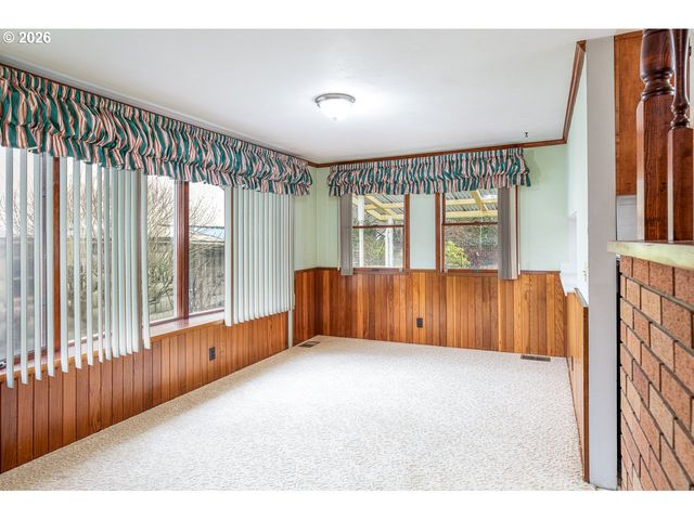 89805 SPRAGUE Rd, Eugene, OR 97408