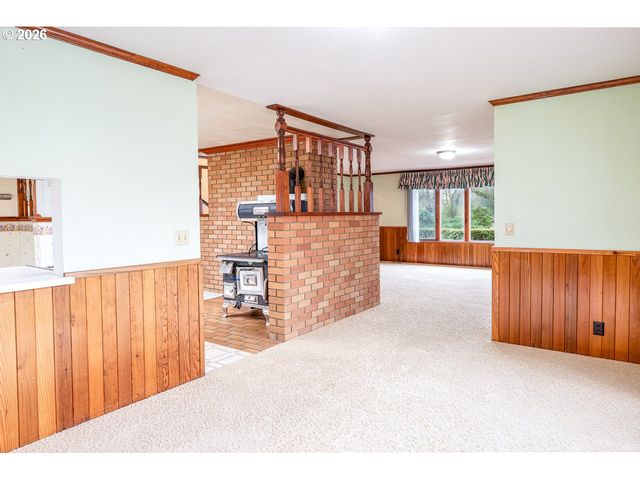 89805 SPRAGUE Rd, Eugene, OR 97408