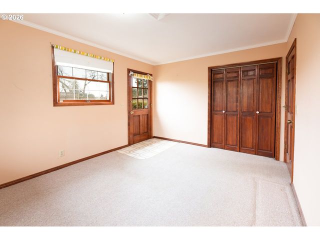 89805 SPRAGUE Rd, Eugene, OR 97408