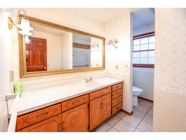 89805 SPRAGUE Rd, Eugene, OR 97408