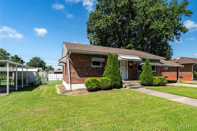 3161 Carlson Avenue, Granite City, IL 62040